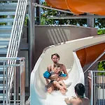 Hotel Oz