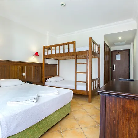 Hotel Oz Side