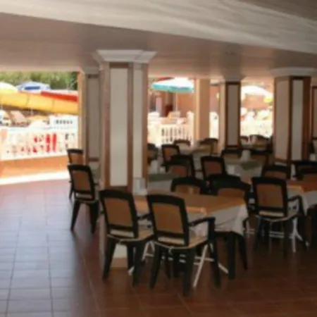 Hotel Oz Side